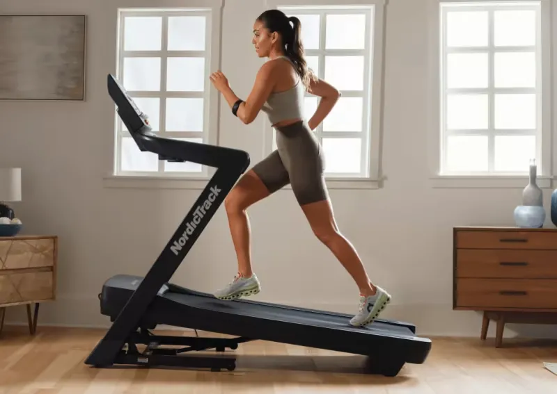 NEW NordicTrack EXP 10i Treadmill