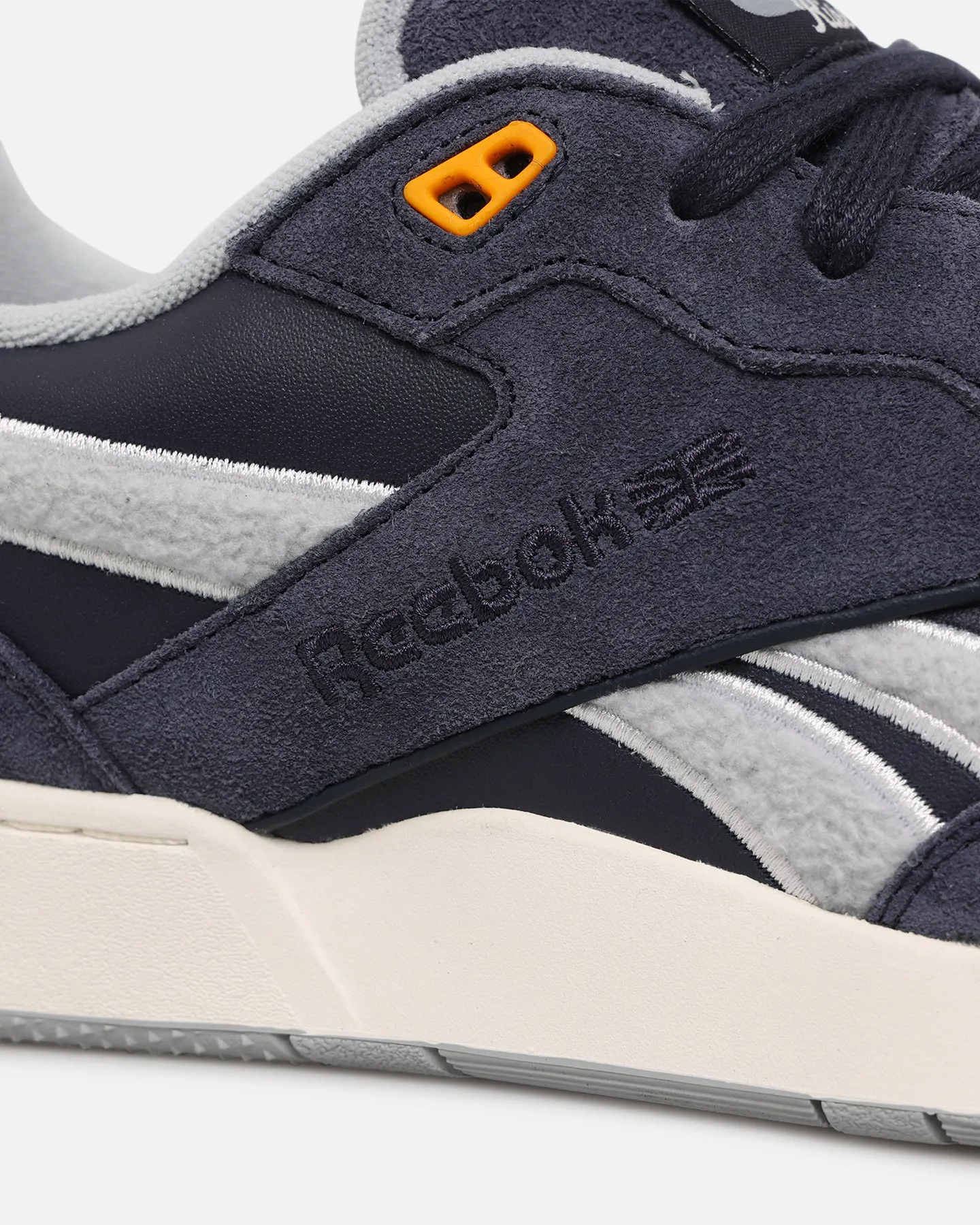 Reebok X Sports Illustrate BB 4000 II Low Navy