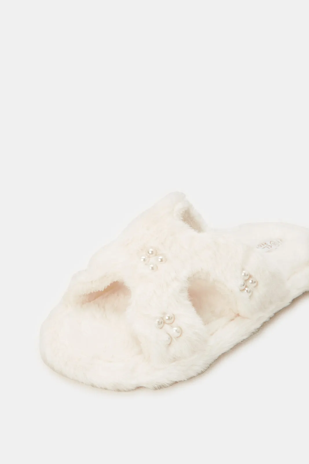 Women Ivory Pearls Slipper